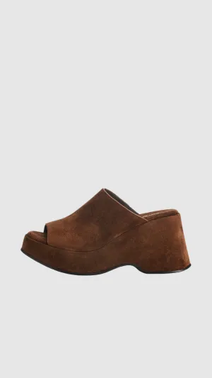 Alias Mae Gloria Chunky Mule in Mocha Suede