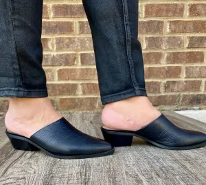 Millie Soft Cow Black