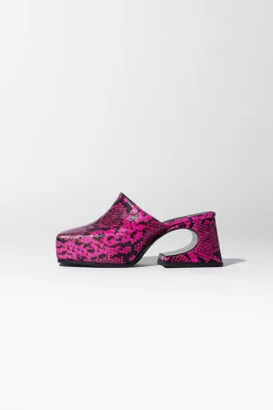 NEON FUXY PINK SNAKE SASSY MULE